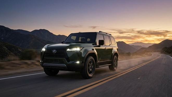Lexus GX 550 Overtrail vs Overtrail Plus